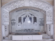 Tumba de Agustin Rebatta Fernandini (1er. Mayordomo General)